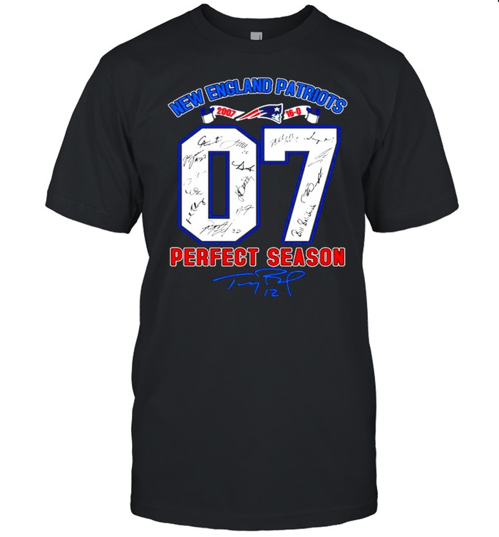 07 New England Patriots perfect season Tom Brady signature shirt