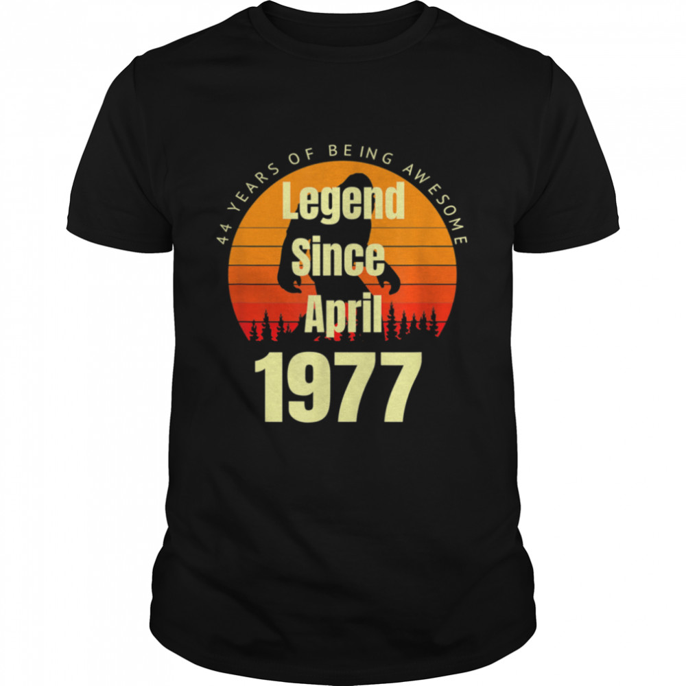 44th Birthday Legend Since April 1977 Vintage Retro Sunset shirt